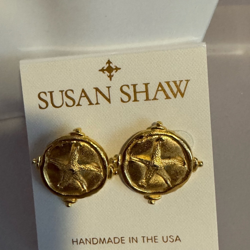 Susan Shaw triple plated 24 karat gold starfish necklace and earrings - Picture 2 of 8
